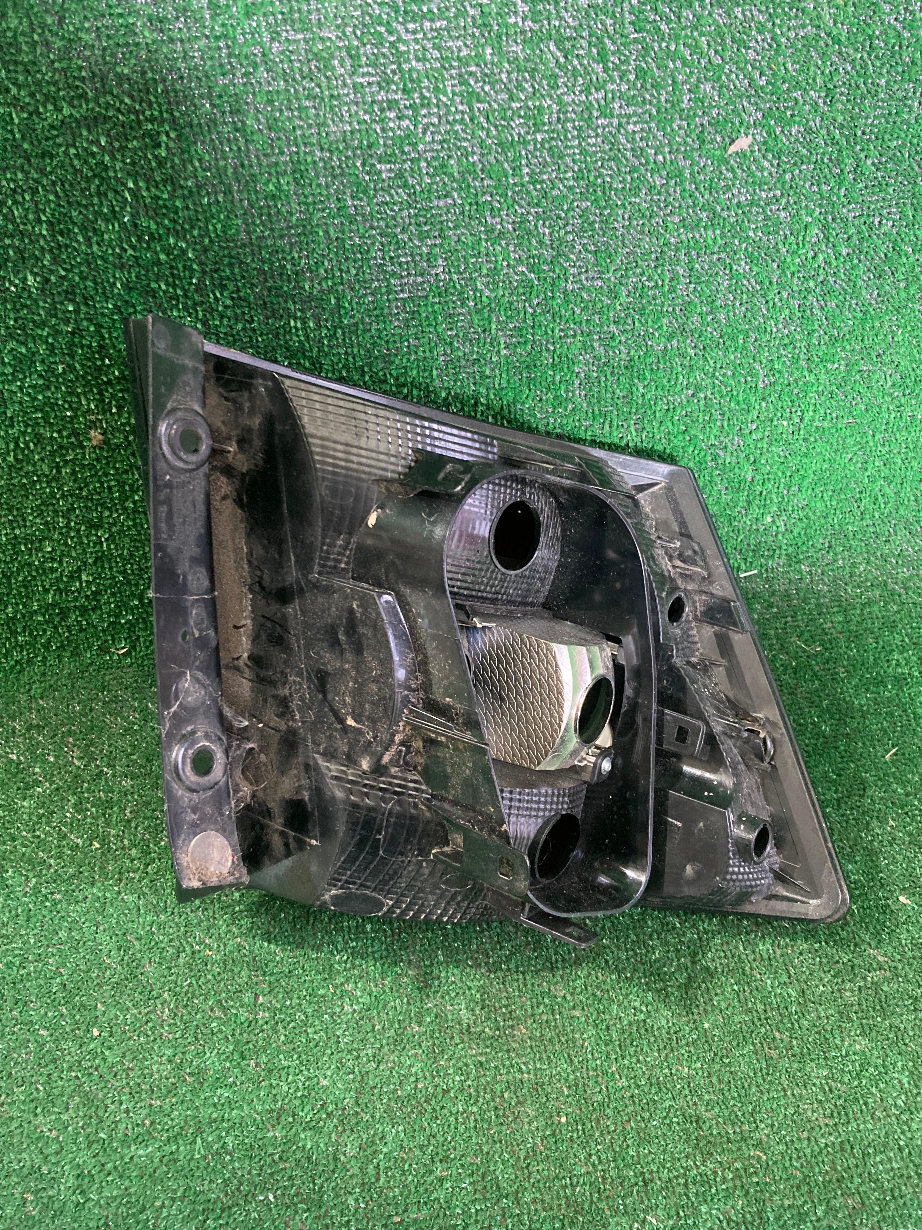 Pravá zadní lampa Škoda Fabia III, 3 combi 6V9945096