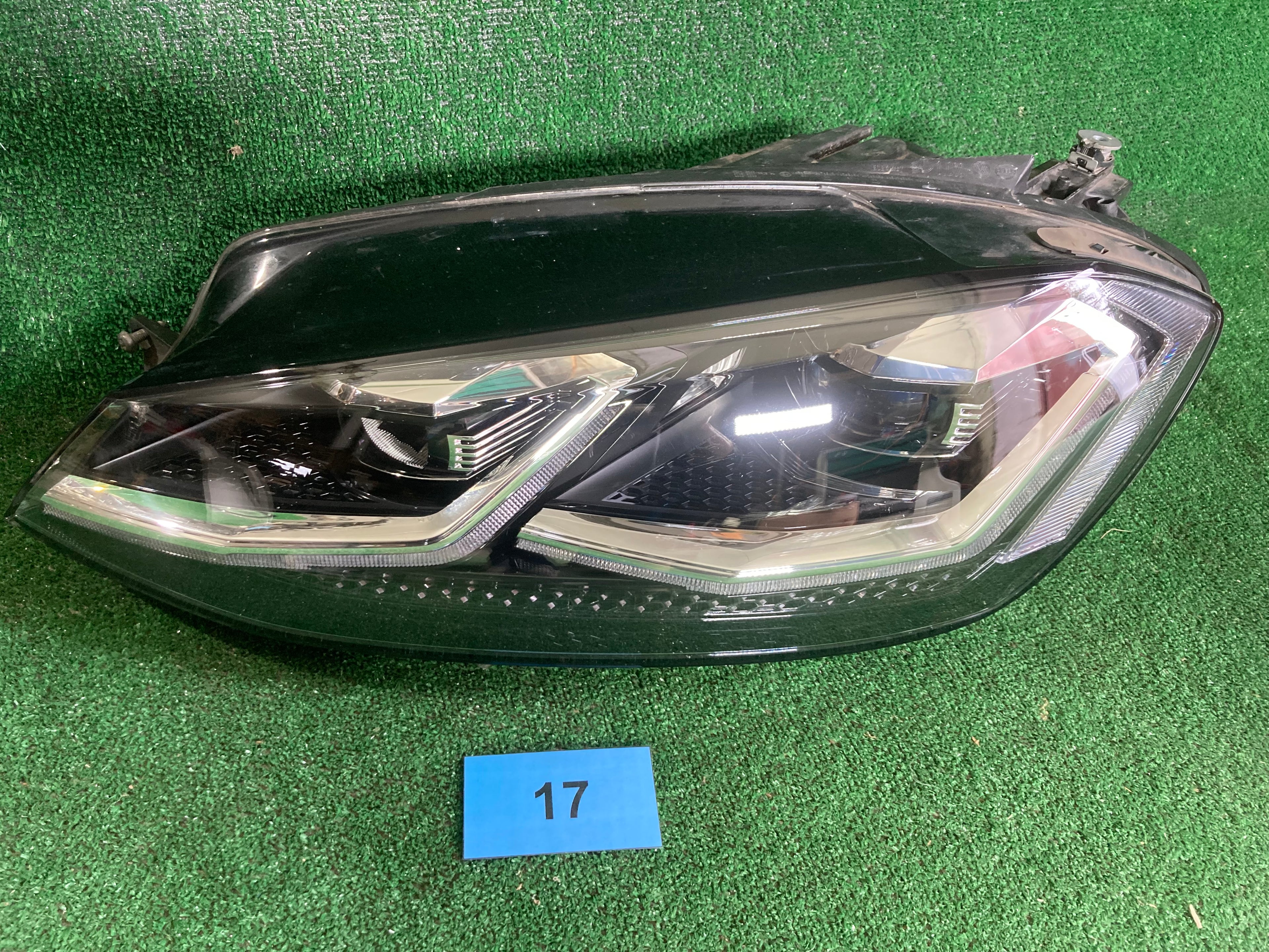 Levý FullLED světlomet VW Golf 7 5G1941035