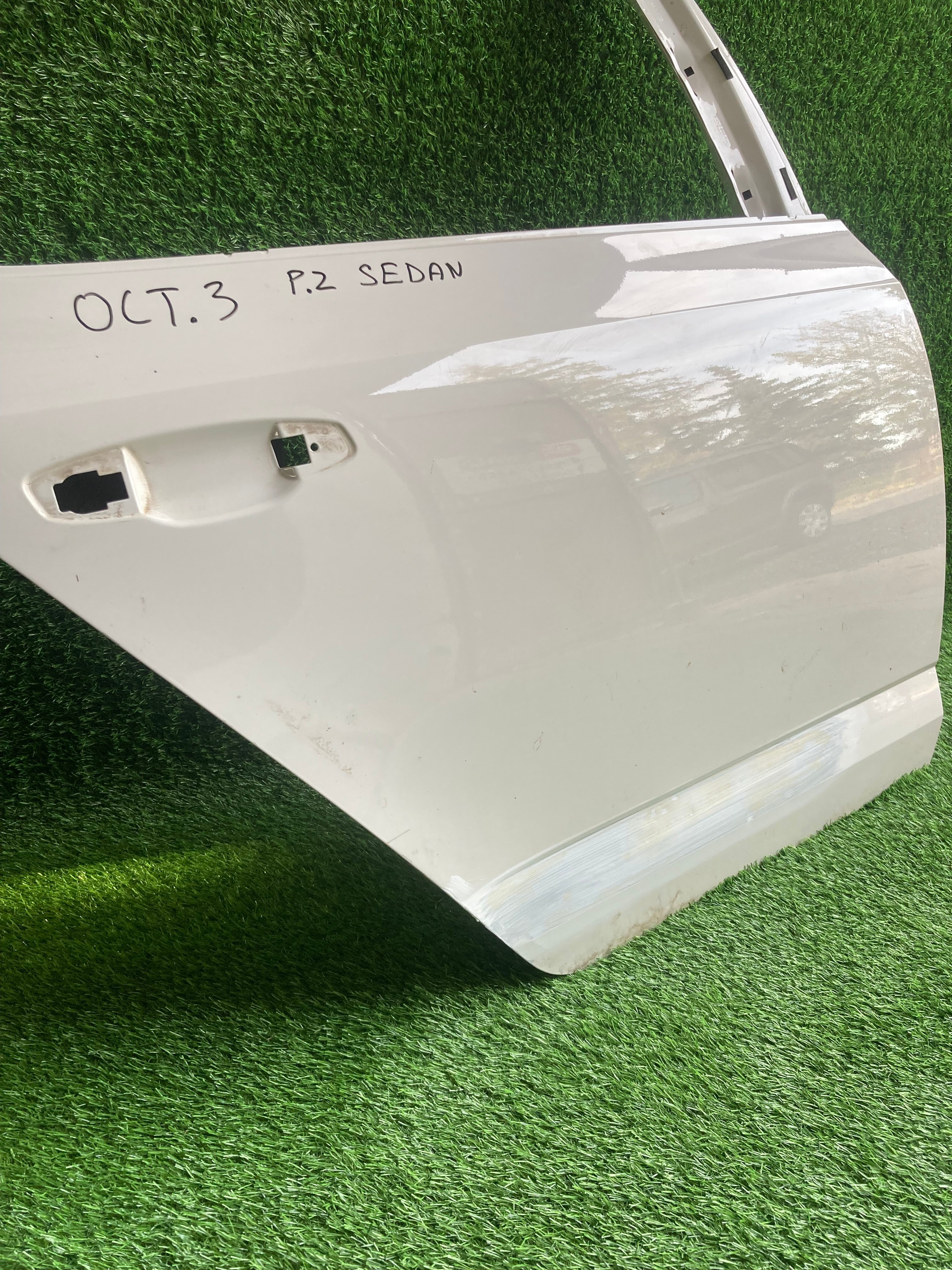 Škoda Octavia III,3 pravé zadní dveře sedan