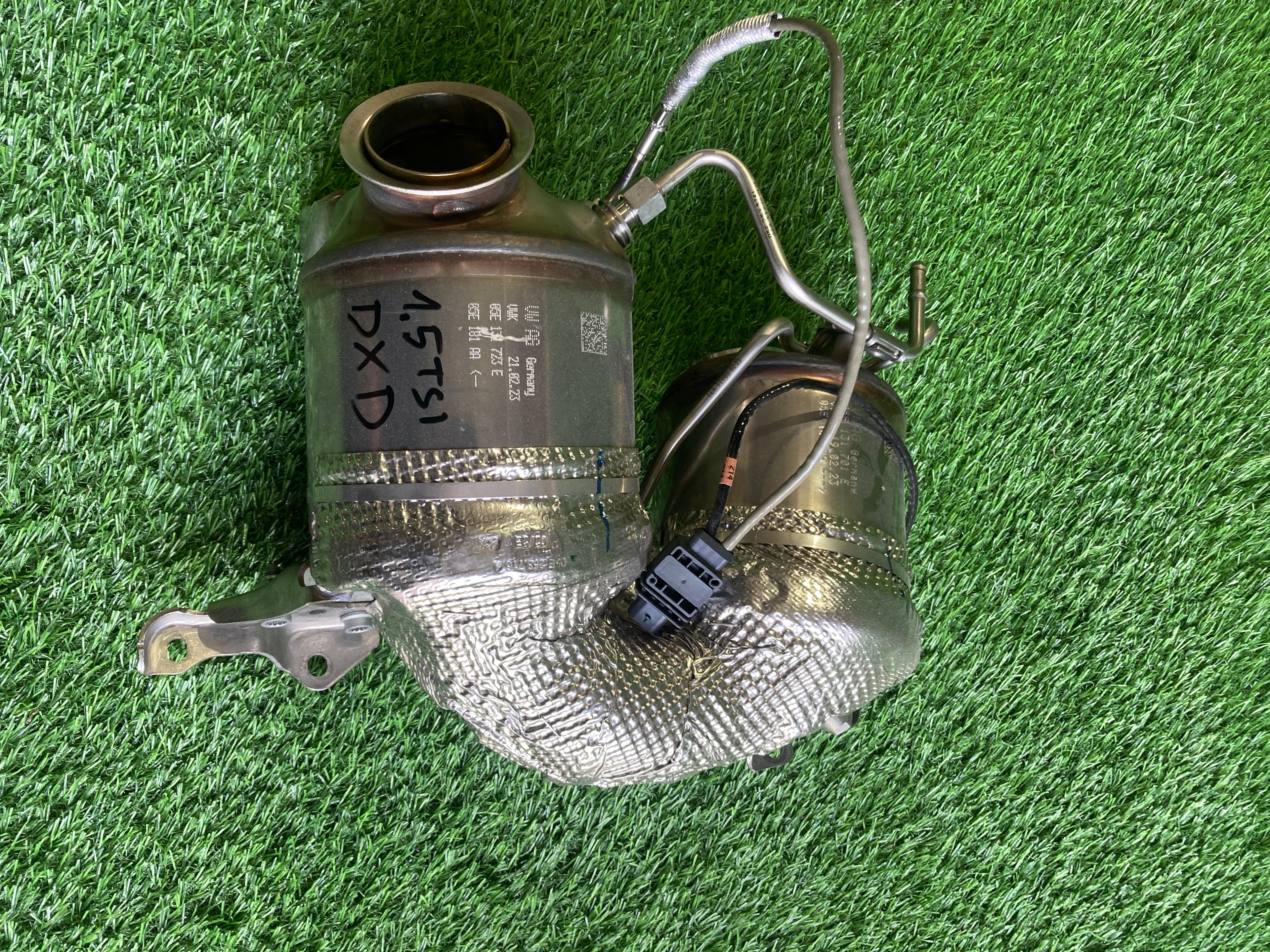 Katalyzátor 1.5 TSI vw audi 05E131701E