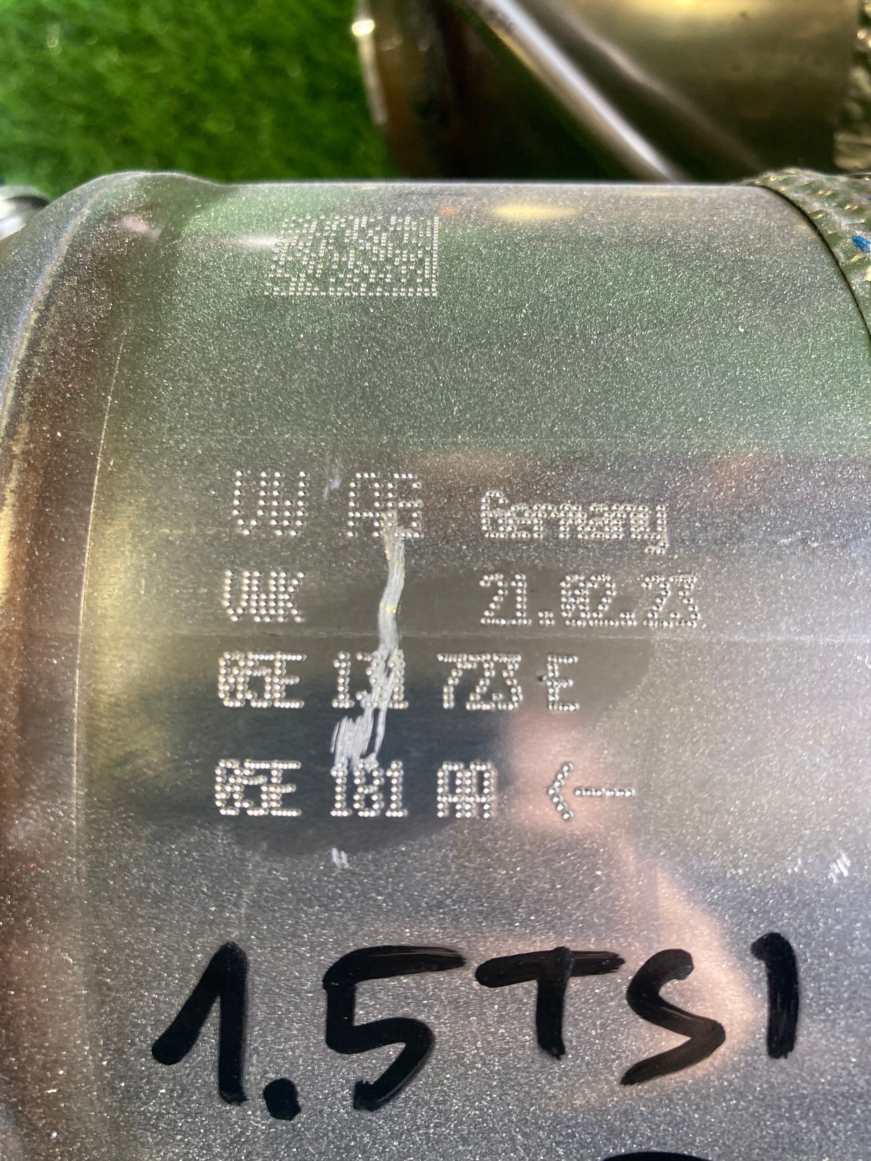 Katalyzátor 1.5 TSI vw audi 05E131701E