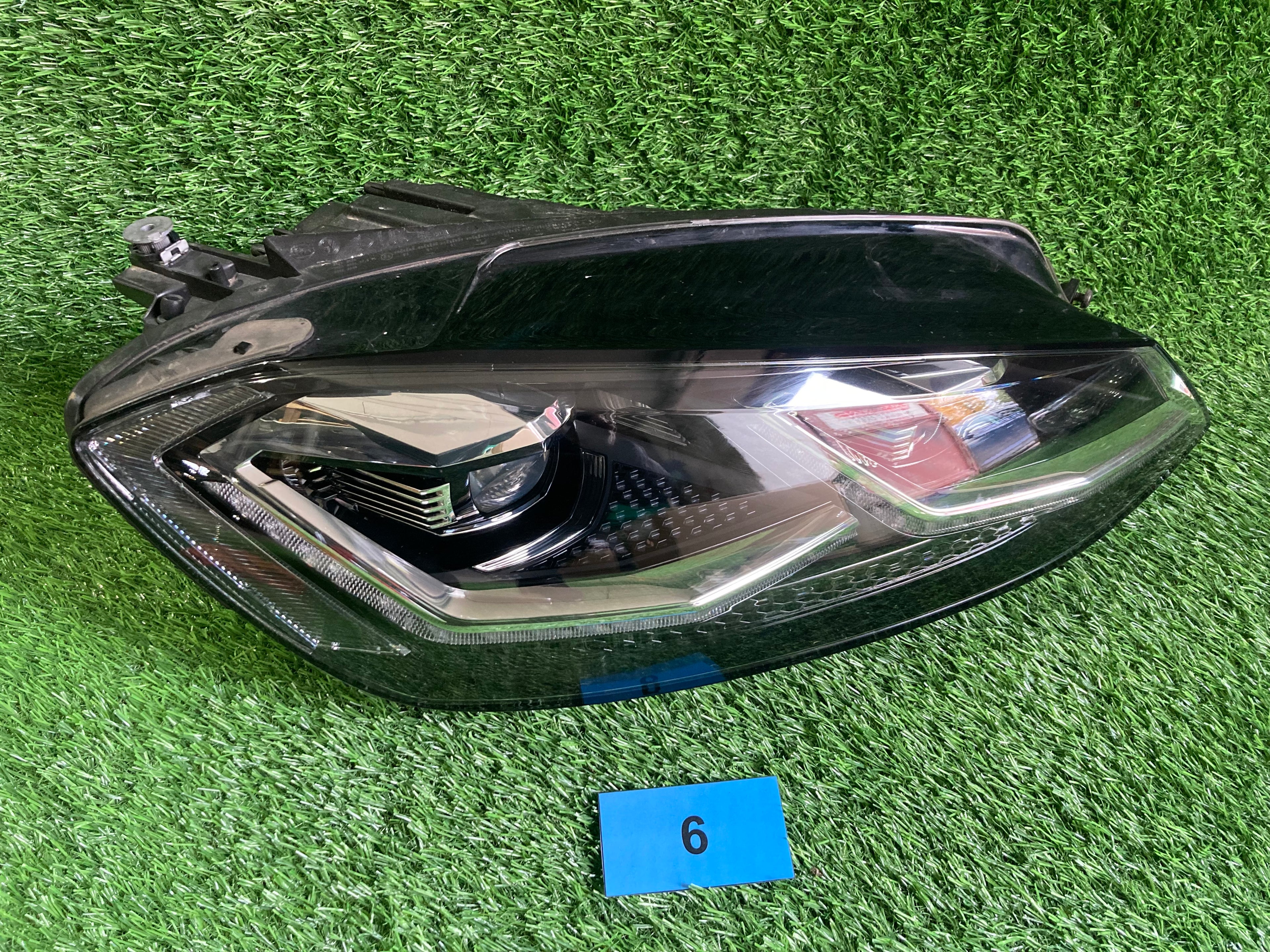 Levý světlomet VW Golf 7 5G1941036