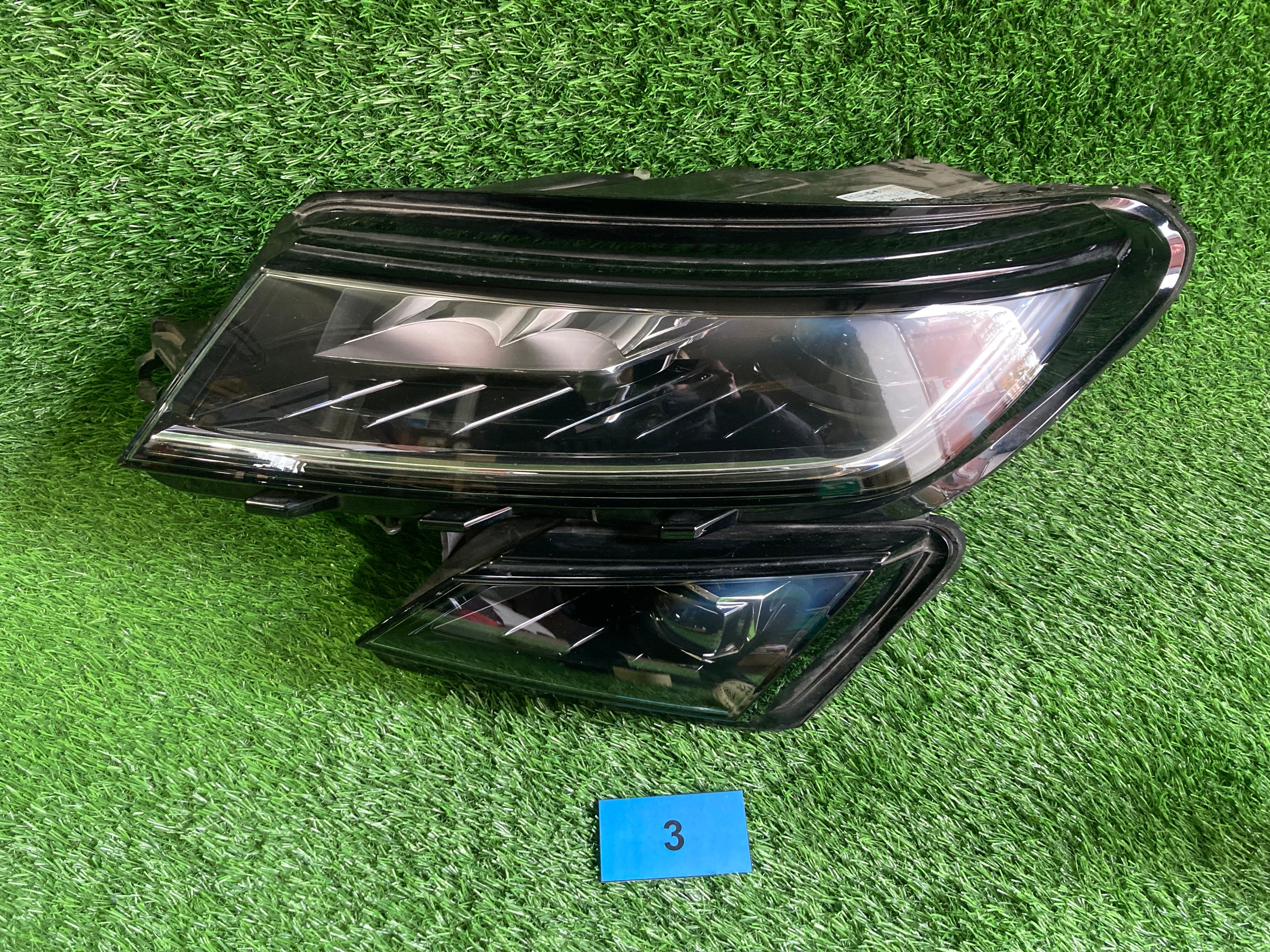 Škoda Kodiaq levé světlo 566941015H