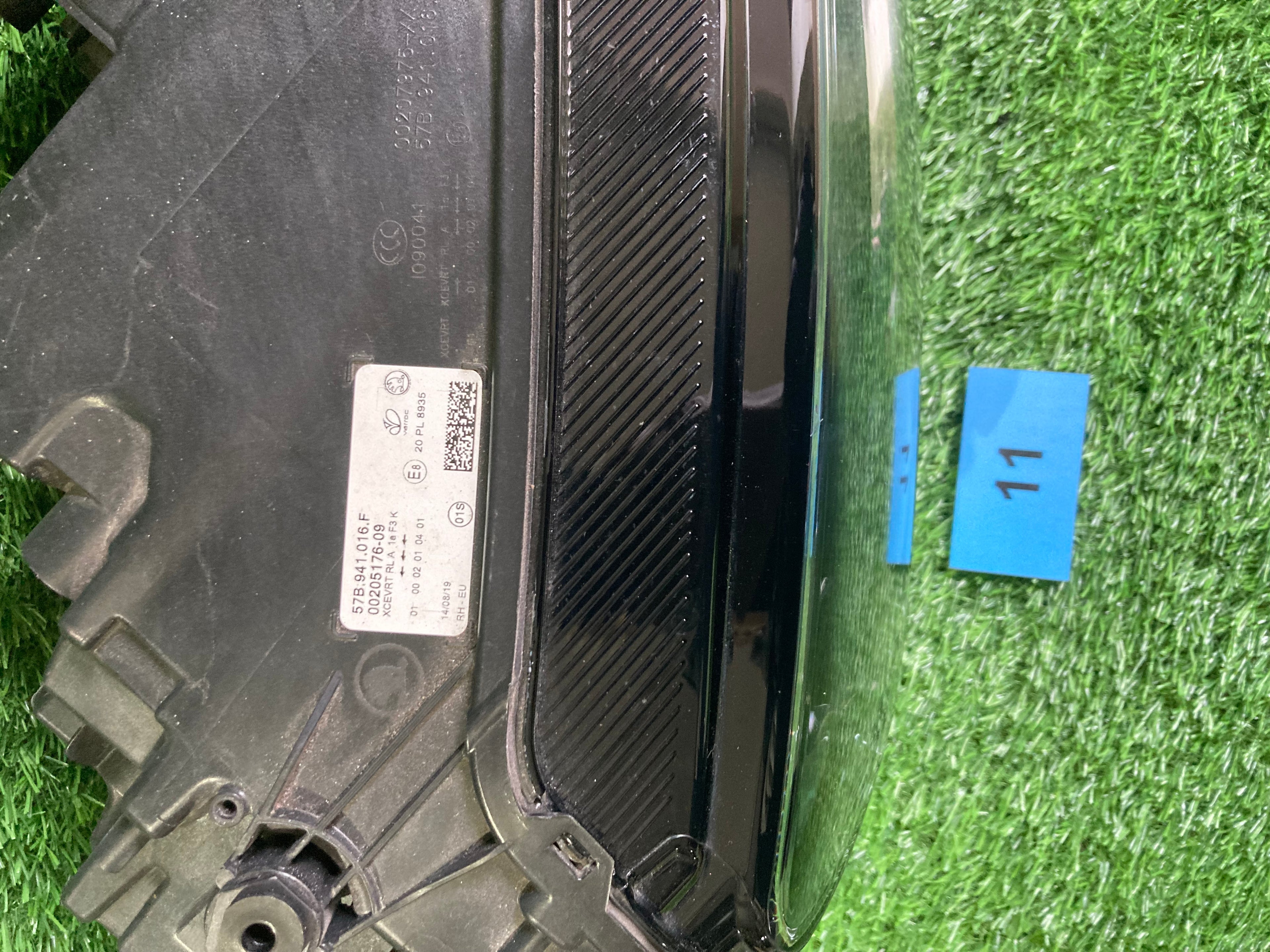 Škoda Karoq pravé světlo 57b941016f