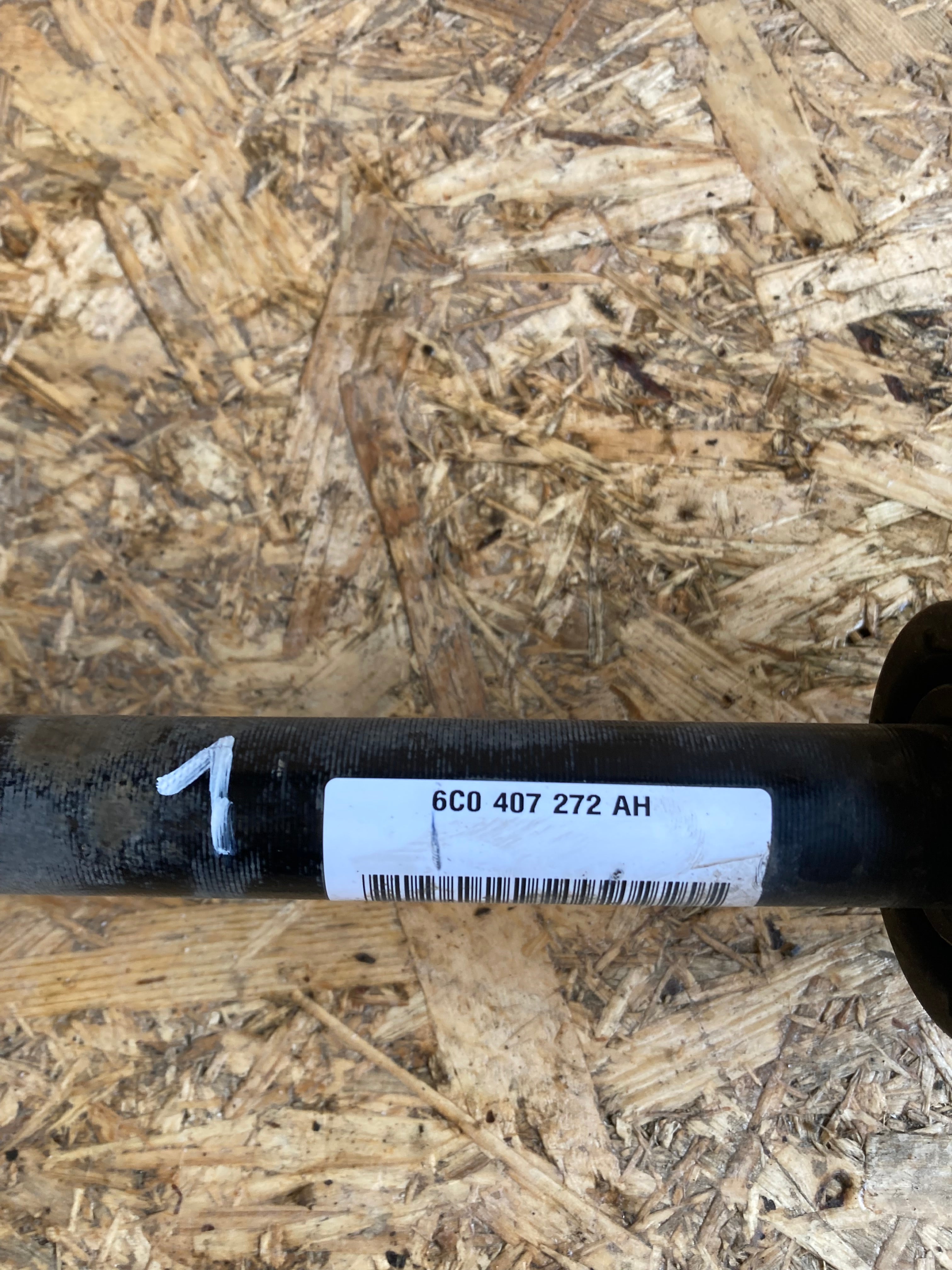 Škoda Fabia III,3 pravá poloosa 6C0407272AH