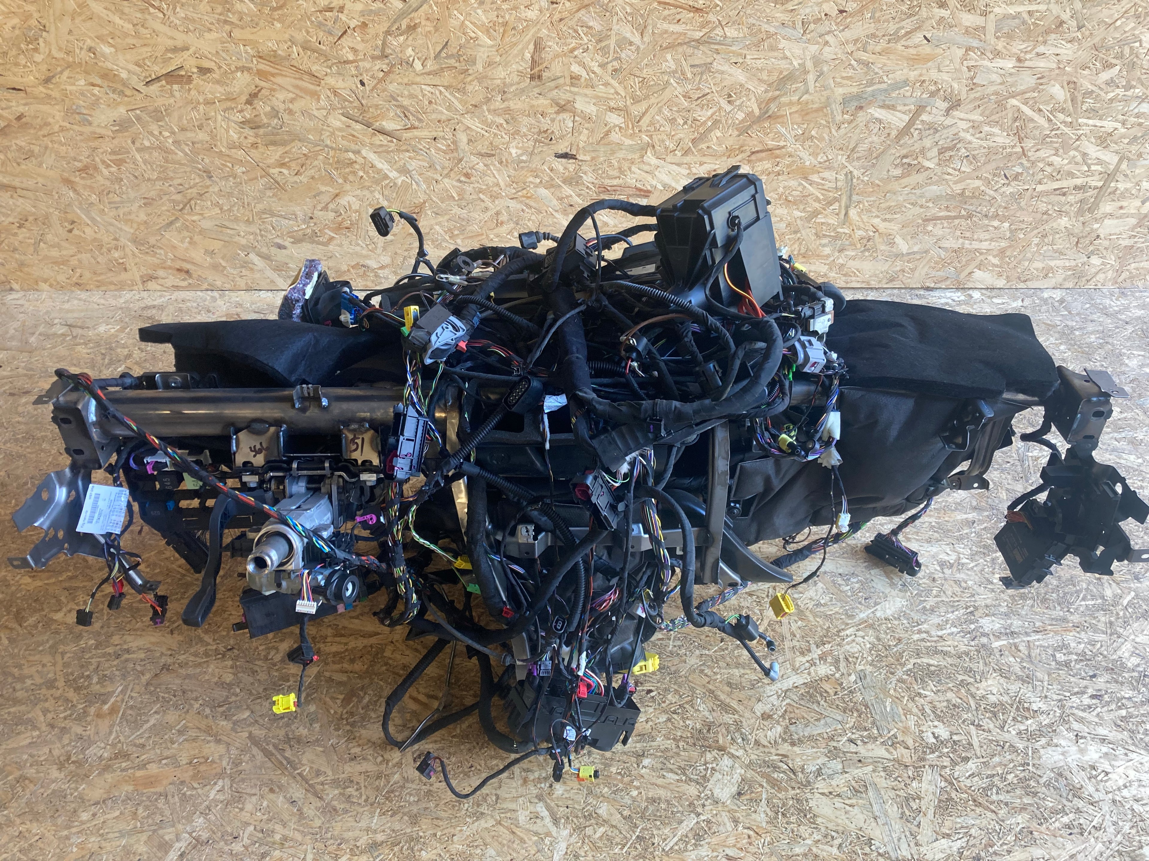 ŠKODA FABIA TOPENÍ 6Q1819515B