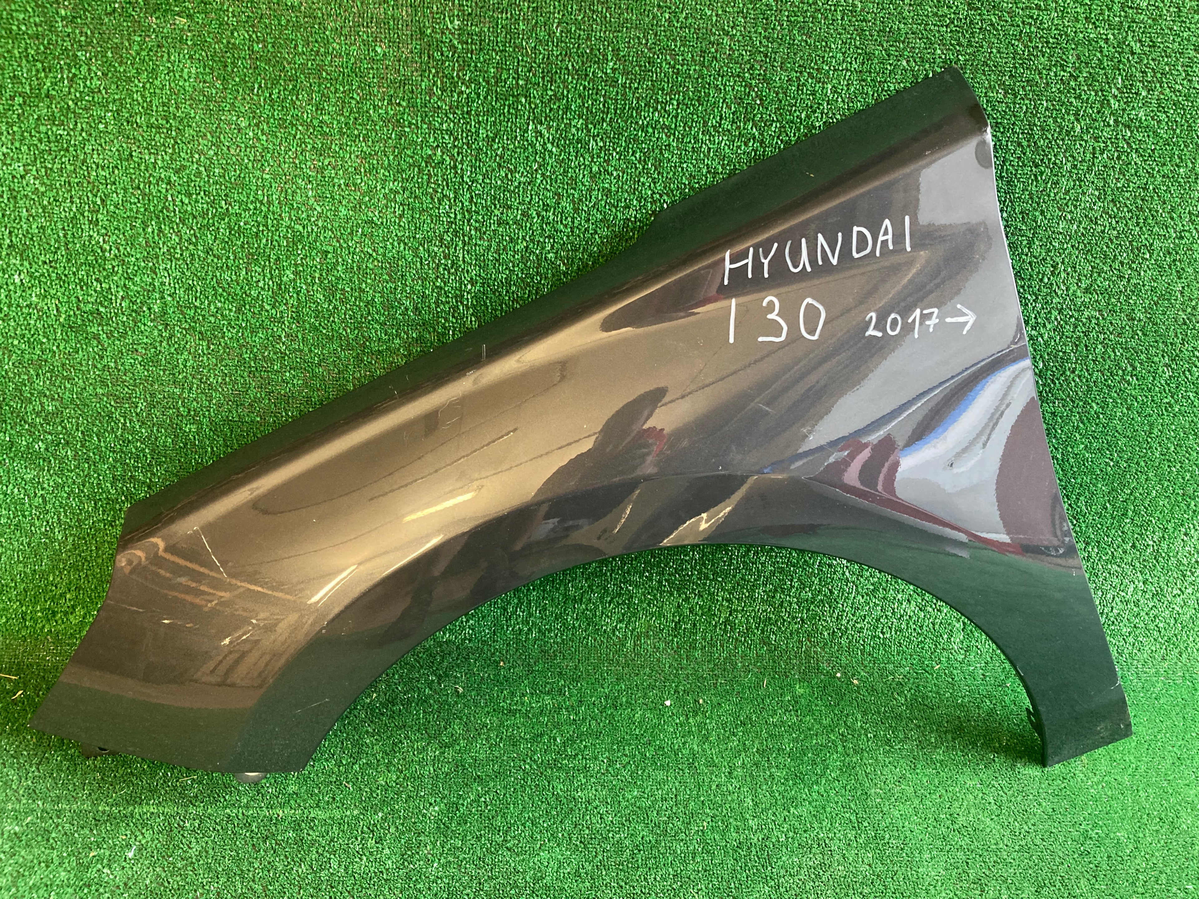 LEVÝ blatník Hyundai i30 2017+