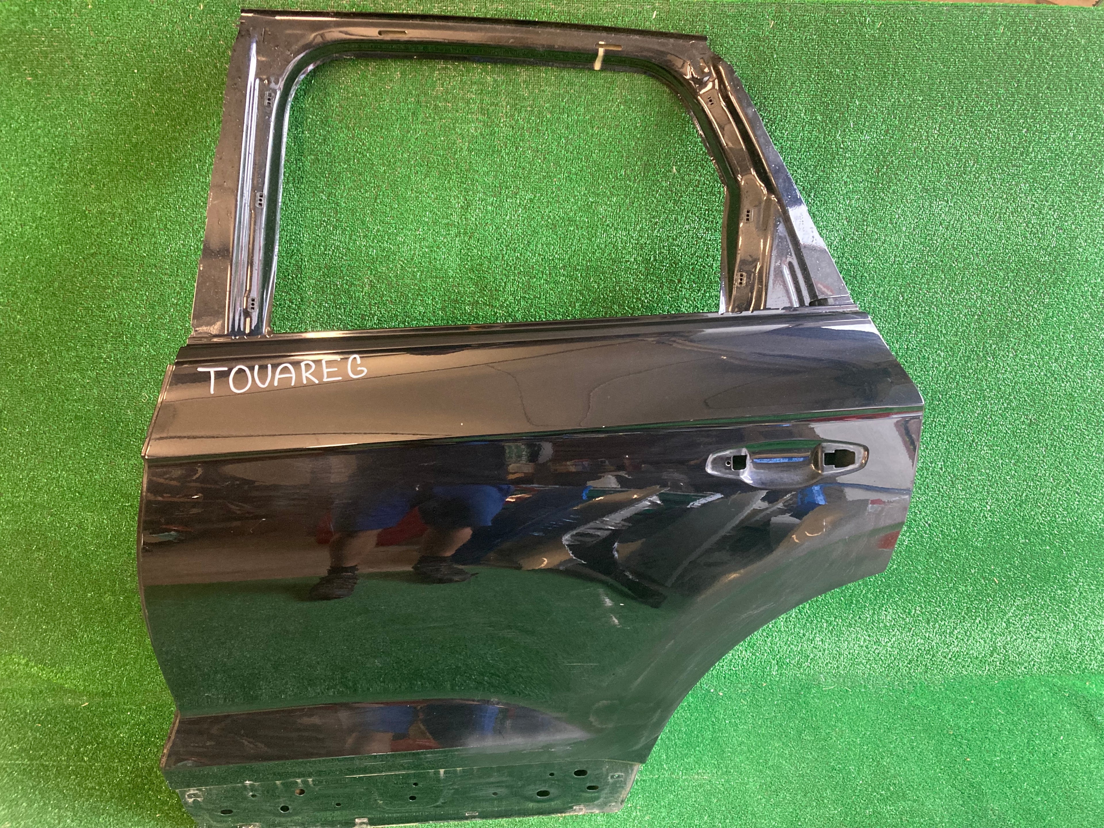 levé zadní dveře VW Touareg