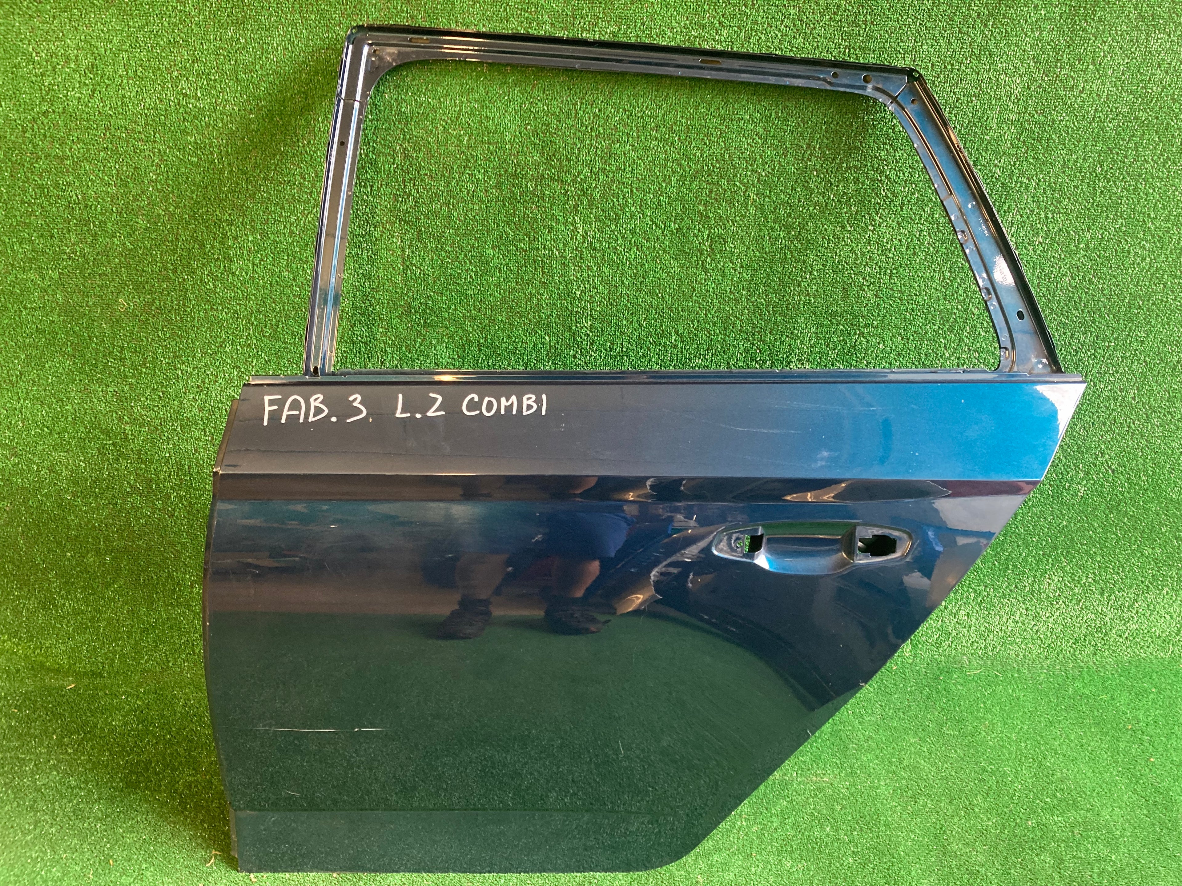 Škoda Fabia III, 3 levé zadní dveře combi