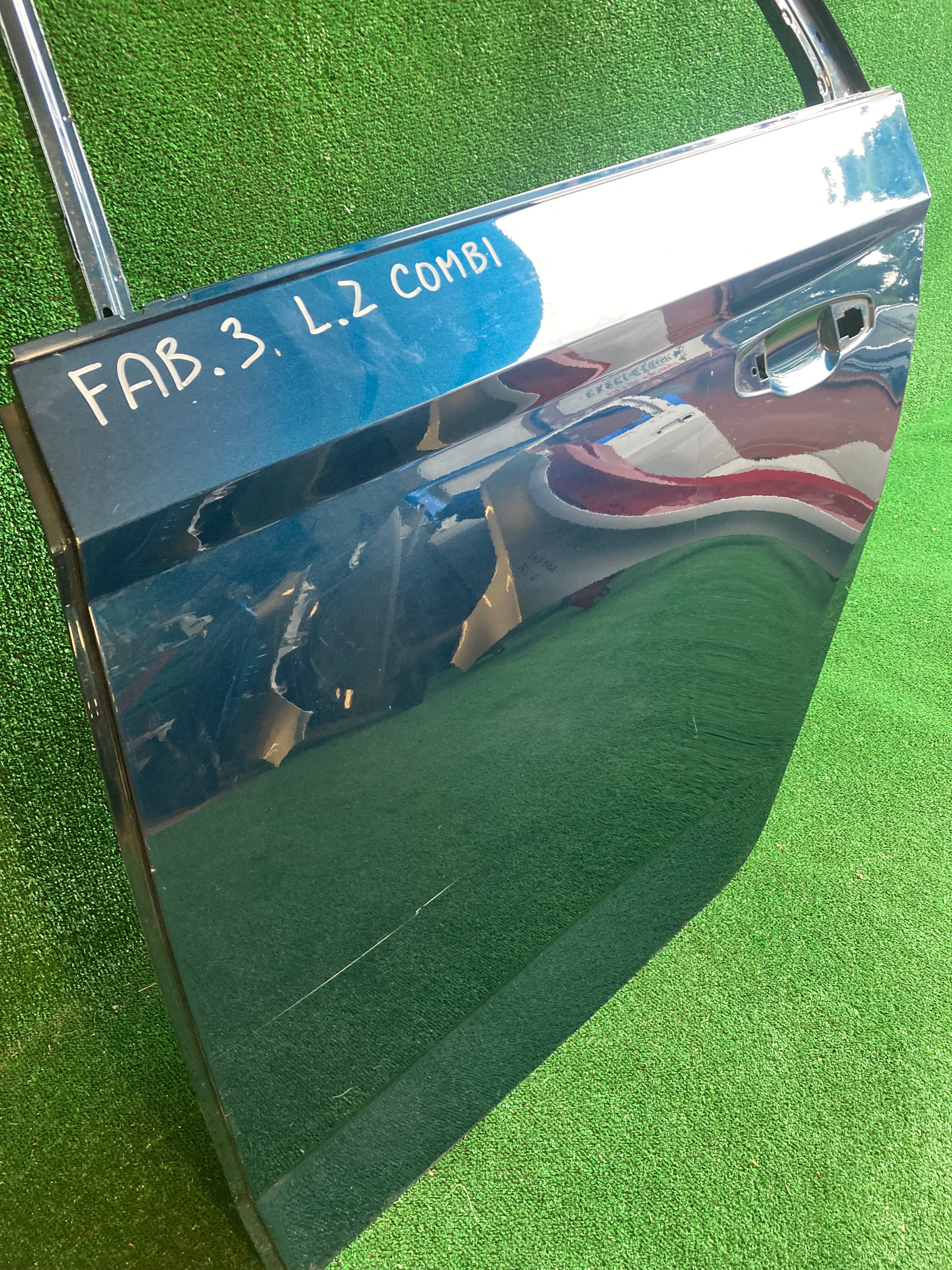 Škoda Fabia III, 3 levé zadní dveře combi