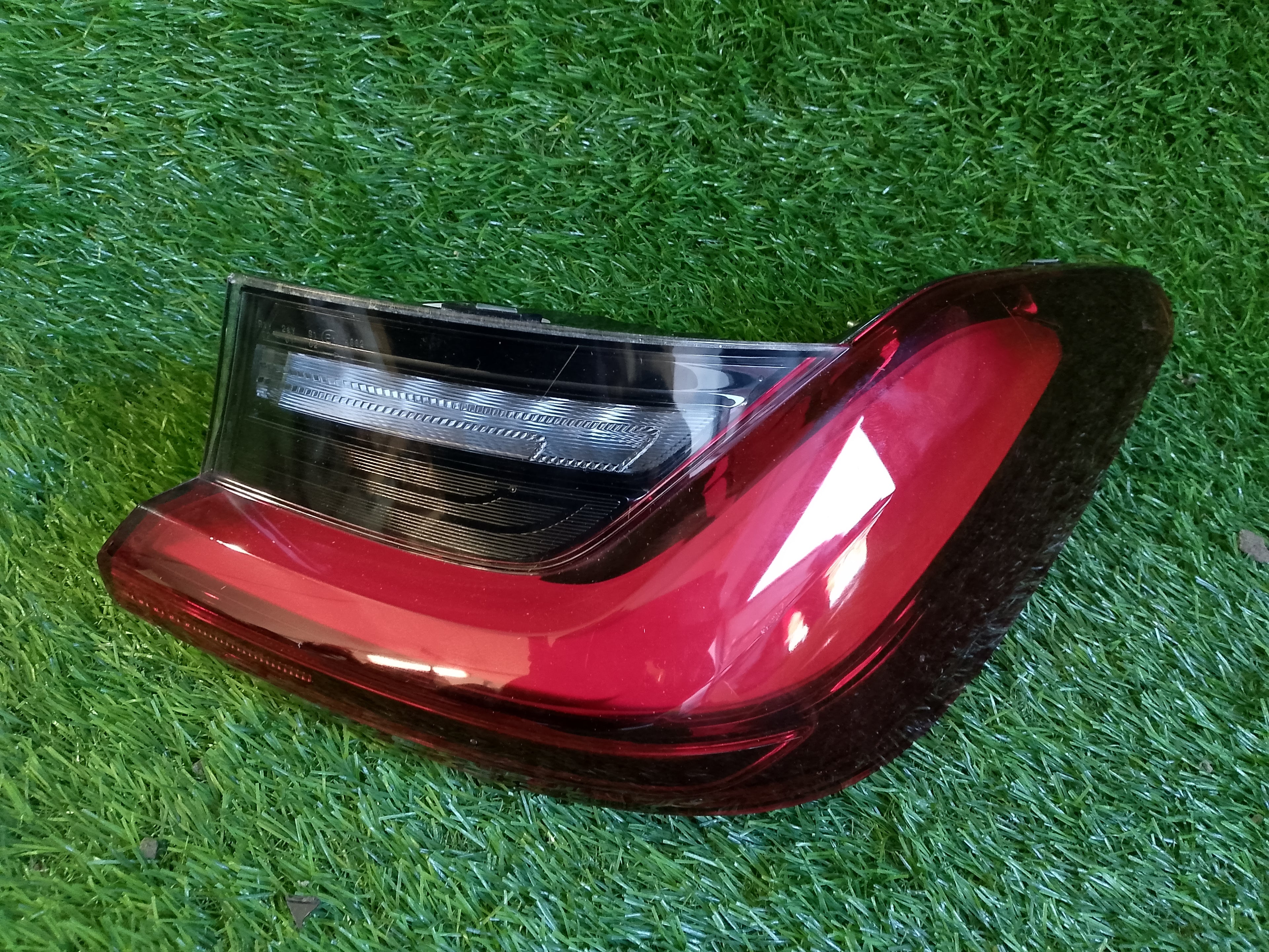 Zadní pravé světlo pro BMW G21     2sd013176-32