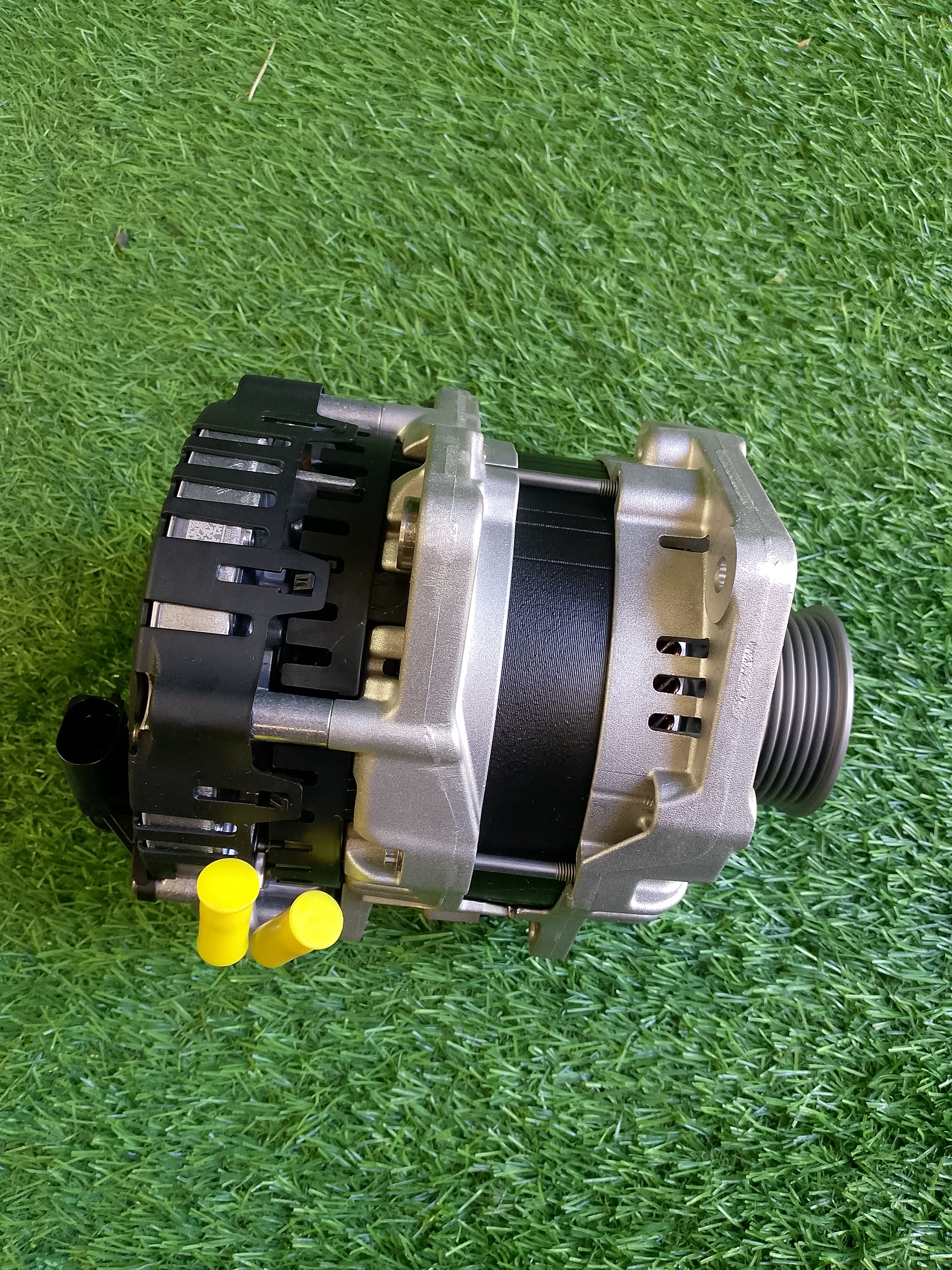 Alternátor 1.5 TSI DXD 05e903020a