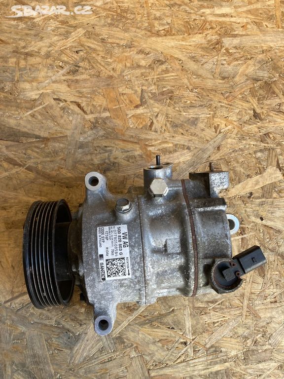 Kompresor klimatizace VW Audi Skoda 5Q0820803G