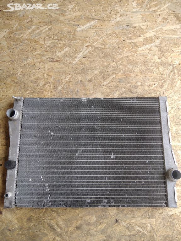 CHLADIČ VODY BMW X6 E71 7533472