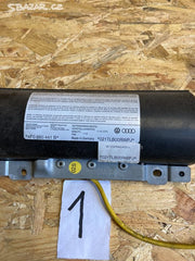 Levý zadní boční airbag Audi  4F0880441B