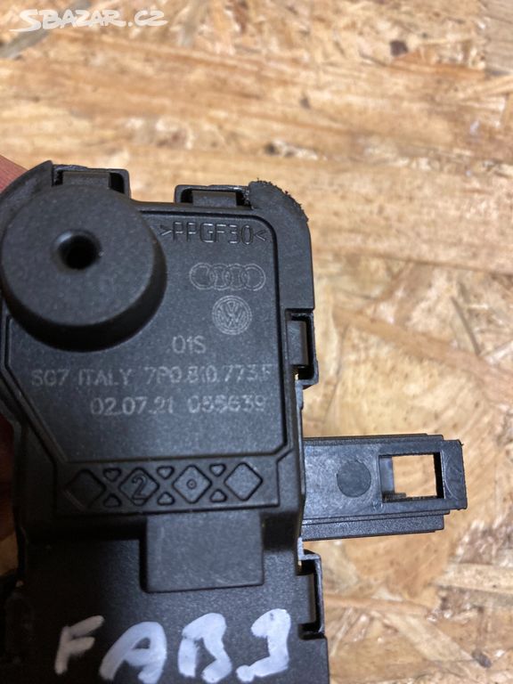 7P0810773F Nastatovací zařízení