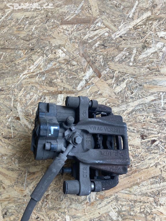 Škoda Octavia IV zadní brzdič