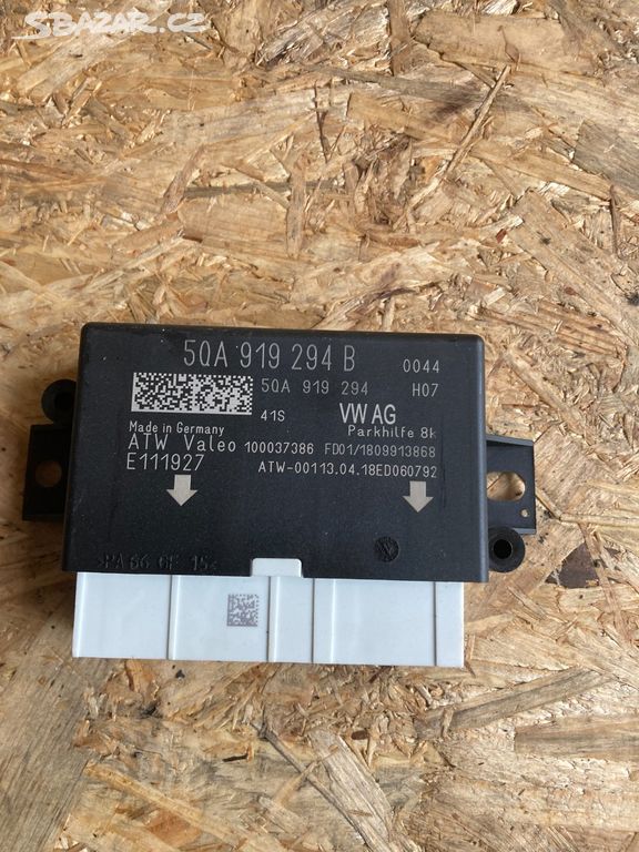 5QA919294B Řídící jednotka pro pomoc pro parkování