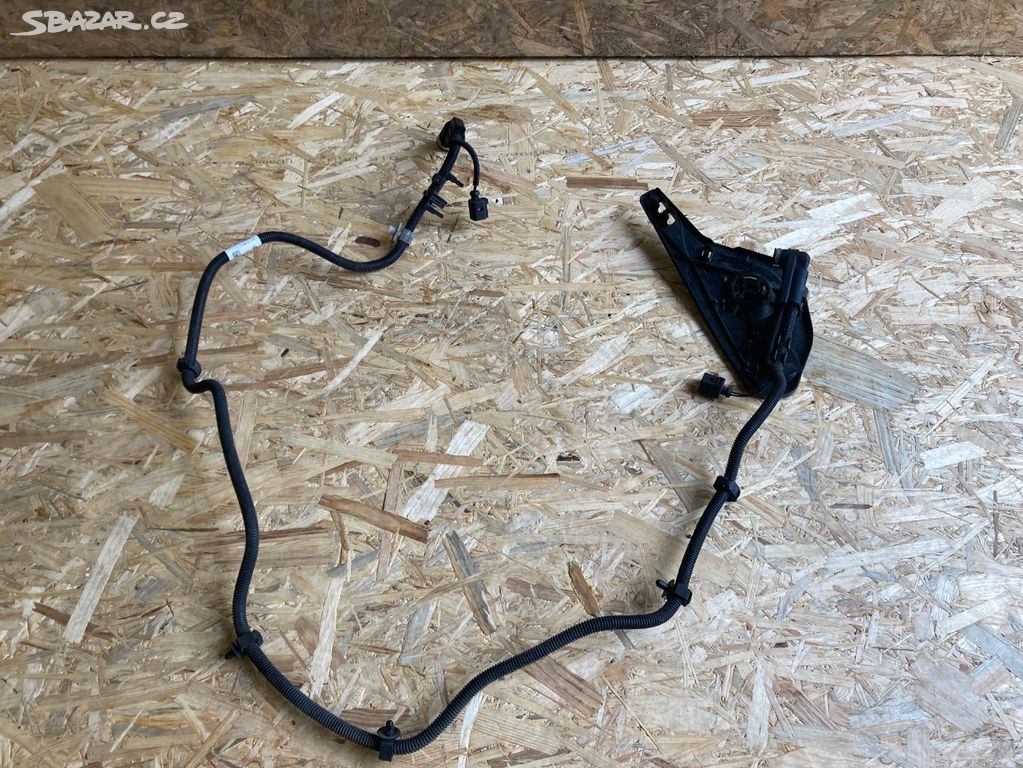 PŘÍVOD ADBLUE 3Q0131983F