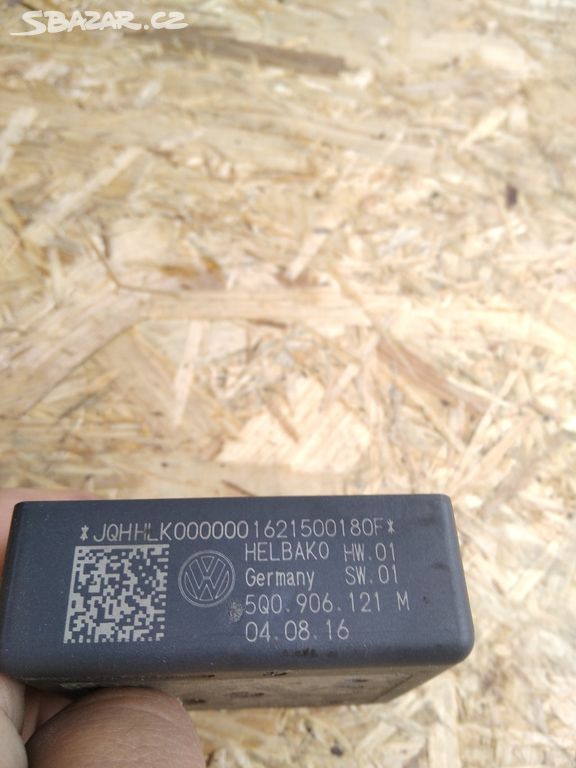 řídící jednotka palivového čerpadla   5Q0906121M