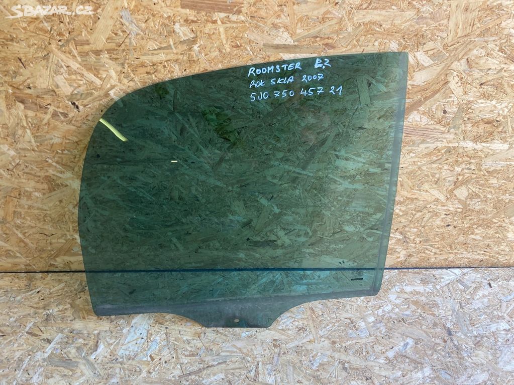 Škoda Roomster levé zadní sklo dveří