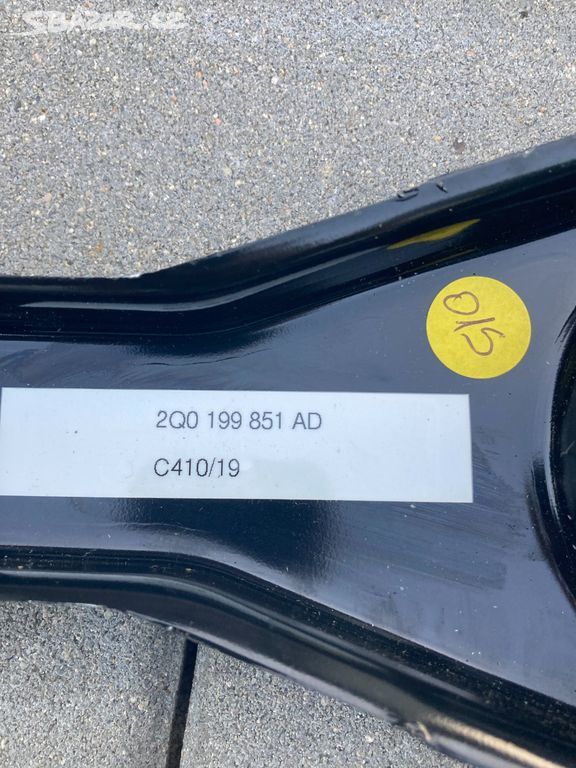 Držák převodovky spodní  2Q0199851AD