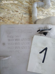 nádobka ostřikovačů ŠKODA Yeti lift 5L0 1K0955453Q