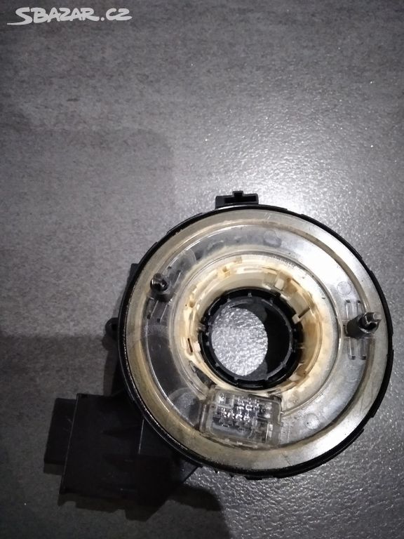 krouzek pod airbag 1K0950653C