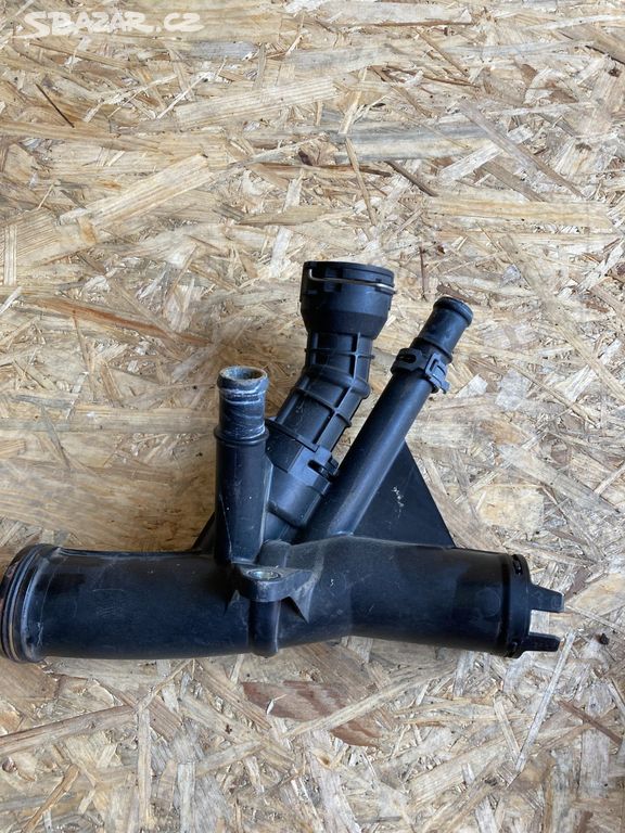 04L121026F vedení vody s termostatem