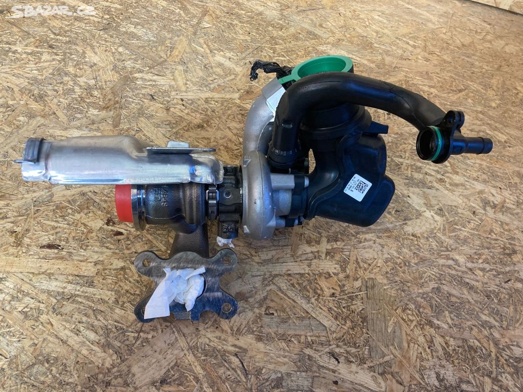 OEM 04E145715M / 1,4l TSI 140PS Turbodmychadlo Regulace turba 04E145725DJ