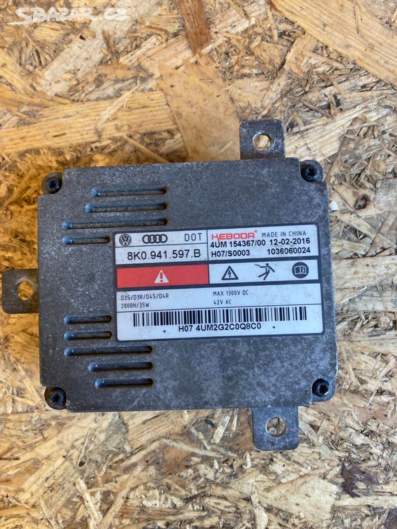 Jednotka xenonu 8K0941597B