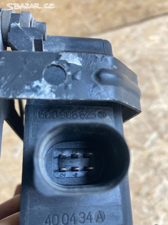 Blok magnetického ventilu Škoda Tdi 6Q0906625