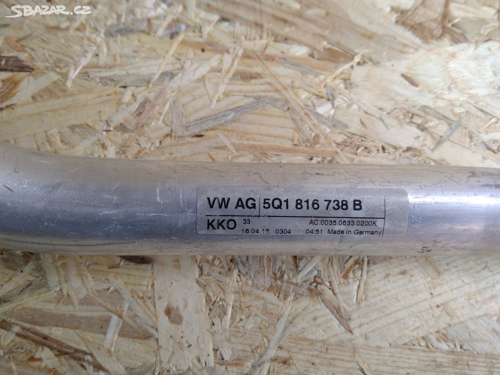 Klimatrubka ŠKODA 5Q1816738B
