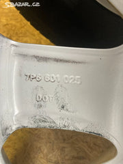 Alu kola disky originál Volkswagen 7P6601025 5x130