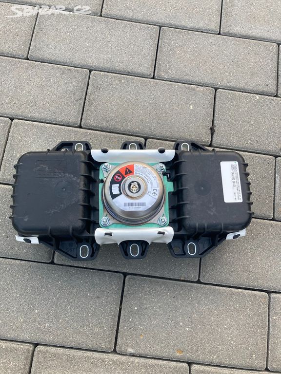 Airbagová jednotka 5LA880204D