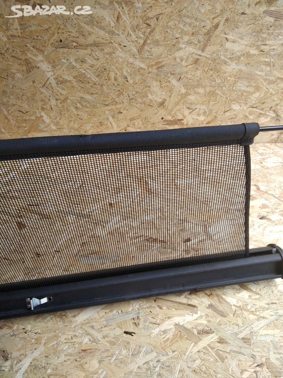 dělící stěna zavazadlového prostoru Octavia III