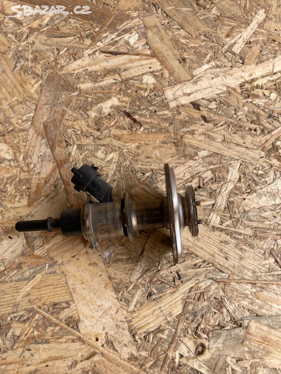 7LA131113A Vstřikovací tryska adblue