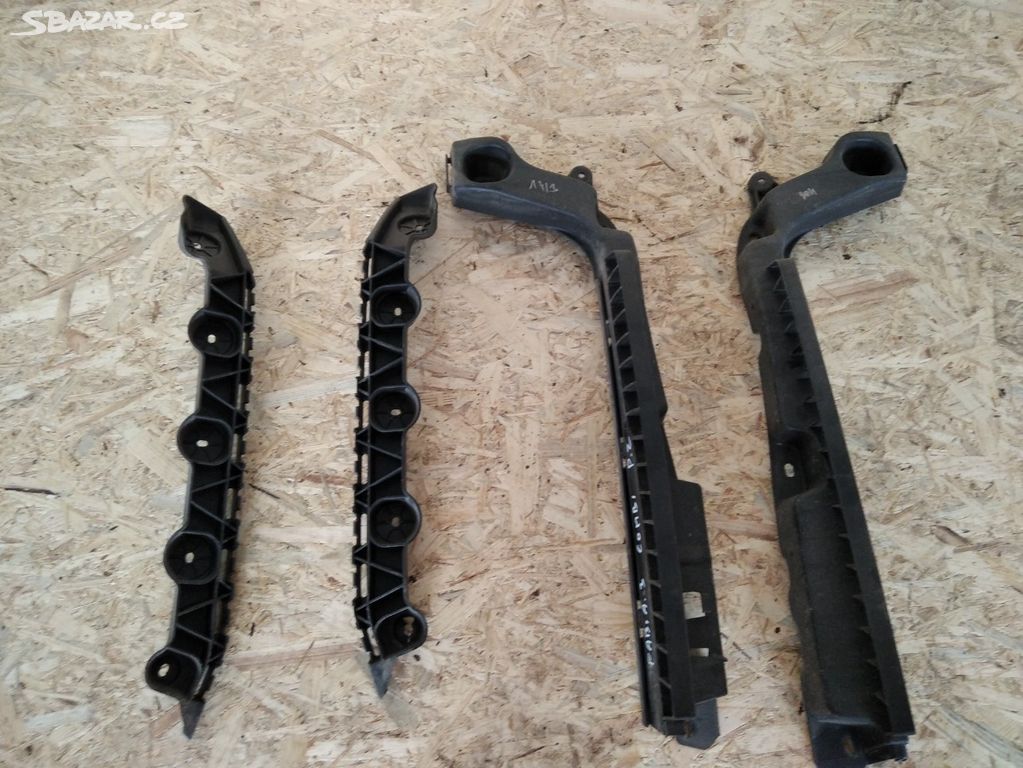 Držák zadního nárazníku Škoda Fabia III