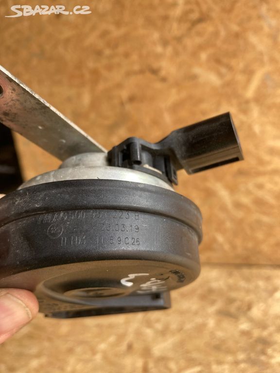 škoda octavia III-3, klakson, 5Q0951223B