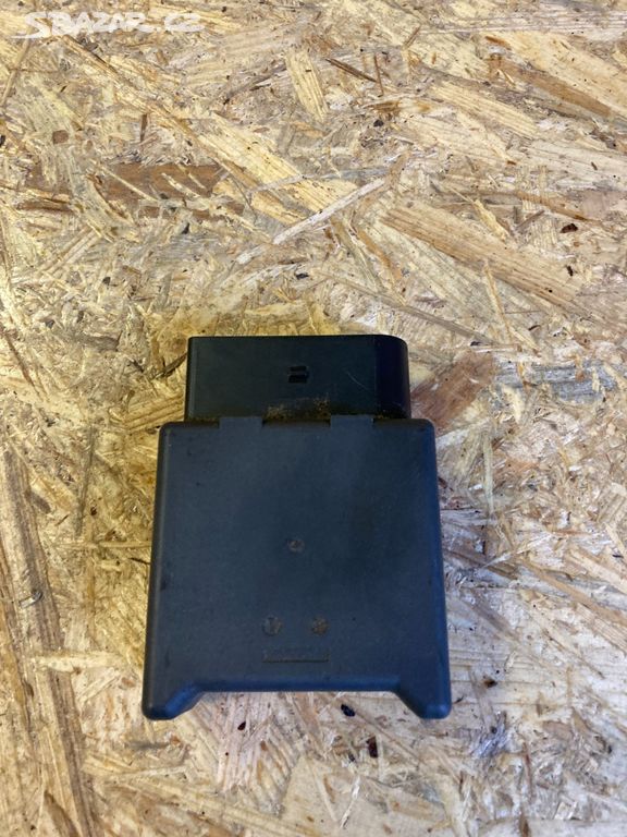 Ridici jednotka 5Q0906093A cerpadla paliva 2019