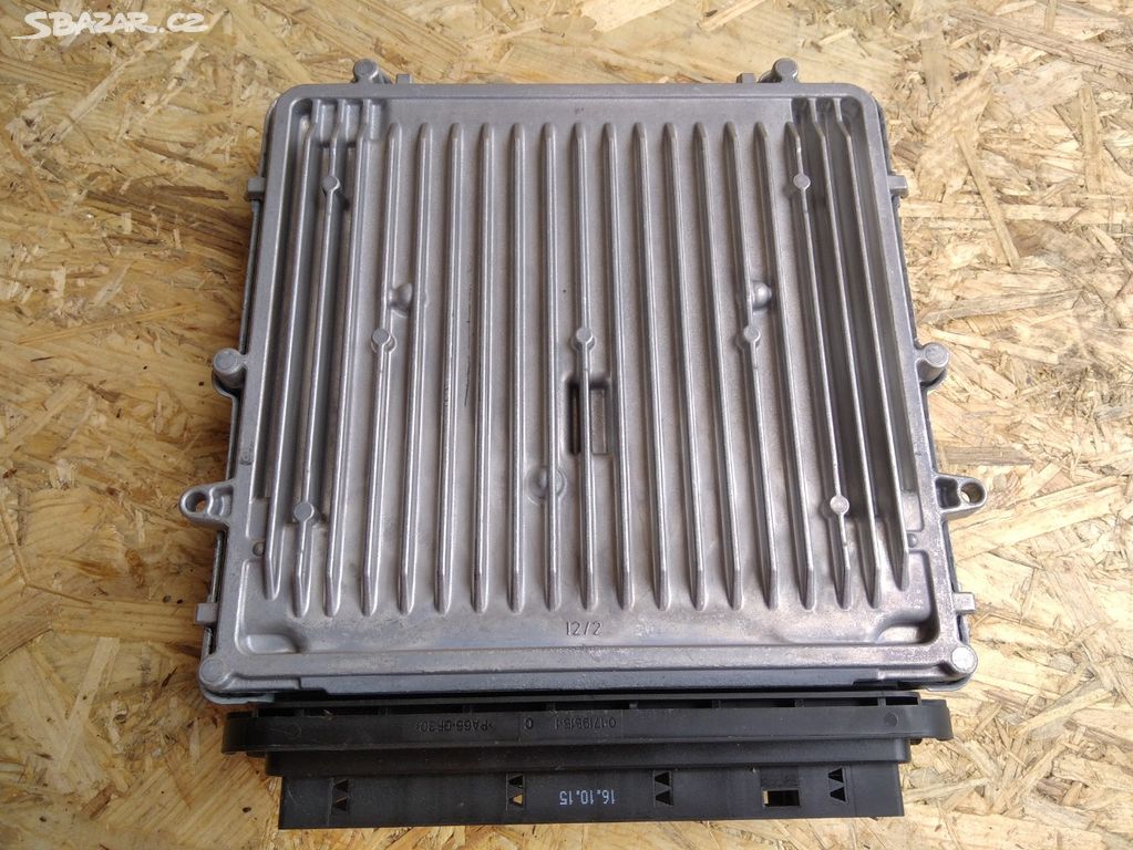 BMW x6, x5 jednotka 0281018319