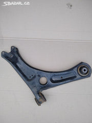 1K0407152BG pravé rameno seperb 2