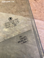 Škoda Fabia III,3  pravé přední sklo