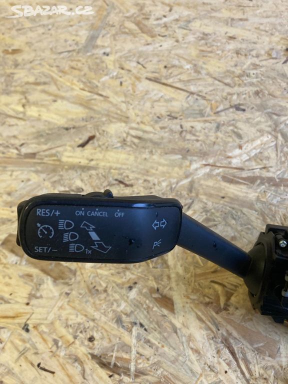 Přepínač lukas 5Q0953513F   5Q0953507S