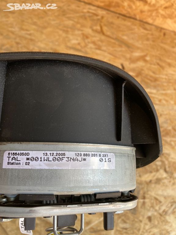 Airbag řidiče Škoda Octavia II 1Z0880201