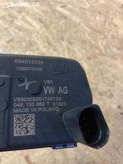 Řídící jednotka škrtící klapky Originál 04E133062Q