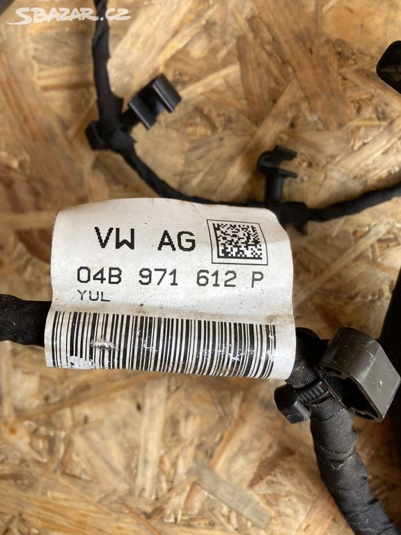 04B971612P Svazek elektroinstalace pro motor