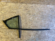 Pravé boční sklo 5E5845214