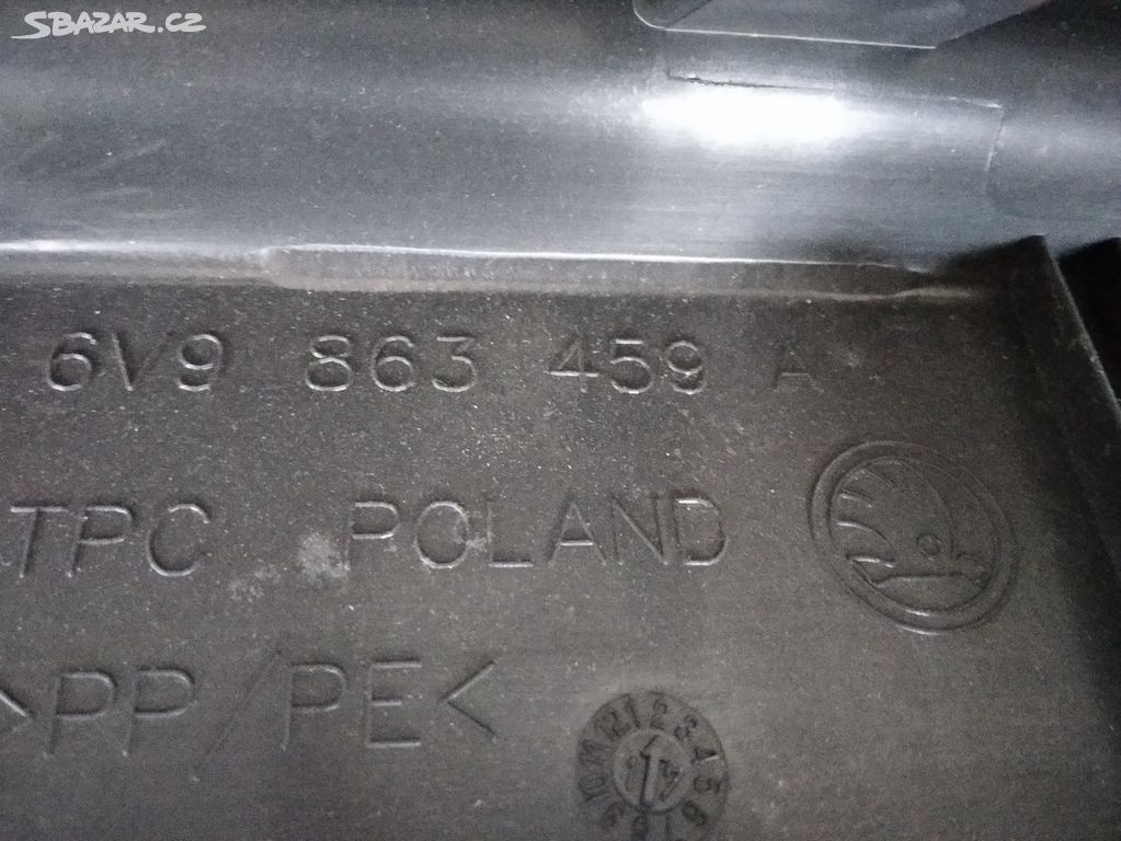Kryt zámku kufru ŠKODA FABIA III 6V0 6V9863459
