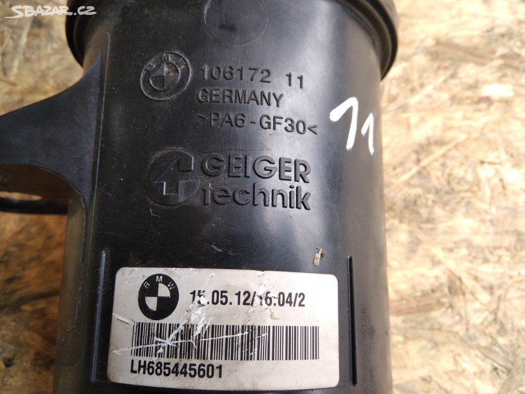 NÁDRŽ PRO ŘÍZENÍ KAPALINY 106172 11